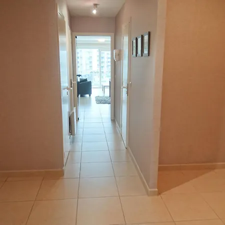 Apartment Horizon 0501 Located On The Sea *